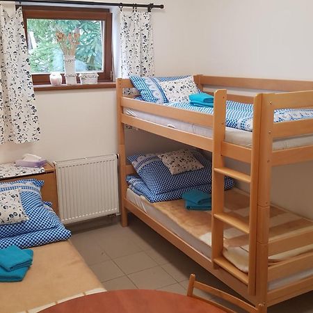 Apartmán Na samotě u lesa -Rasovna Msecke Zehrovice Exteriér fotografie