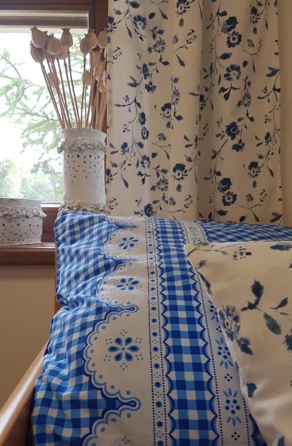 Apartmán Na samotě u lesa -Rasovna Msecke Zehrovice Exteriér fotografie